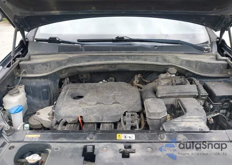 2017 Hyundai Santa Fe Sport 2.4L из США, поврежденный, VIN 5XYZUDLB0HG418726